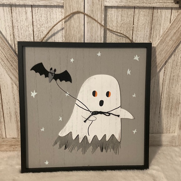 Target Other - Target Hyde and Eek Halloween 2023 Ghost with Bat Wooden Hanging Sign